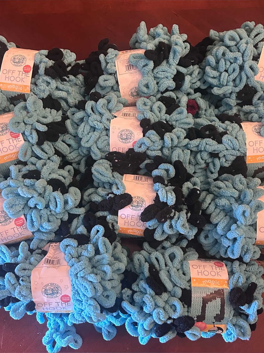 Lot of 11 - Lion Brand Off the Hook Plush Yarn “Music Note” 3.3 oz ea Blue Black